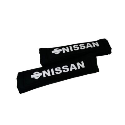 PROTECTOR DE CINTURON NISSAN NEGRO